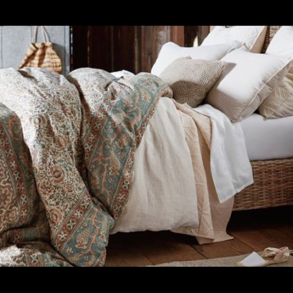 Pottery Barn Selena Print King Duvet Cover